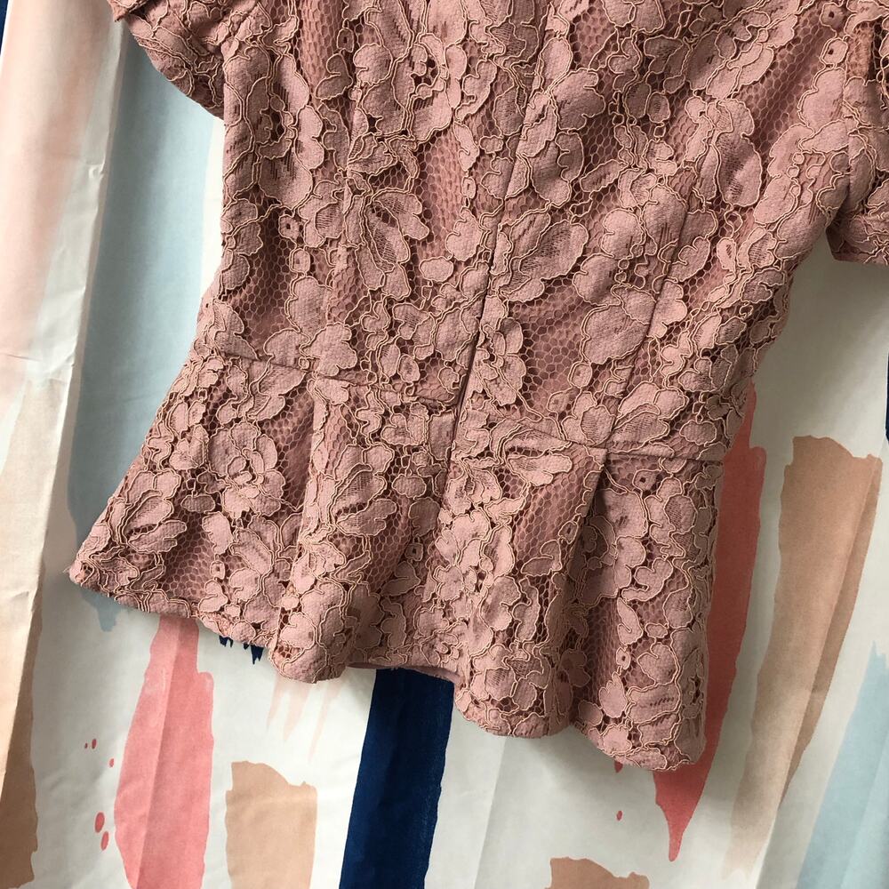 Adelyn Rae Dusty Pink Puff Sleeve Peplum Floral Lace Blouse Size XS - Picture 8 of 12
